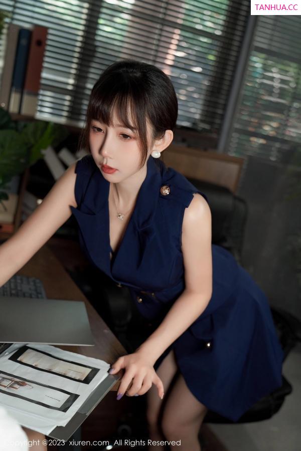 波巧酱  [XiuRen]高清写真图 2023.05.15 No.6737 波巧酱 黑丝美腿第33张图片